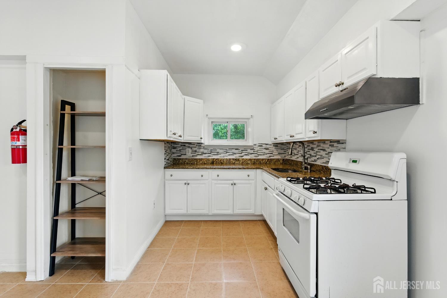 309 1st Street, Keyport, NJ, 07735 image 29