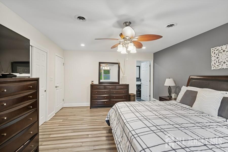 9 Valley Forge Drive, East Brunswick, NJ, 08816 image 28