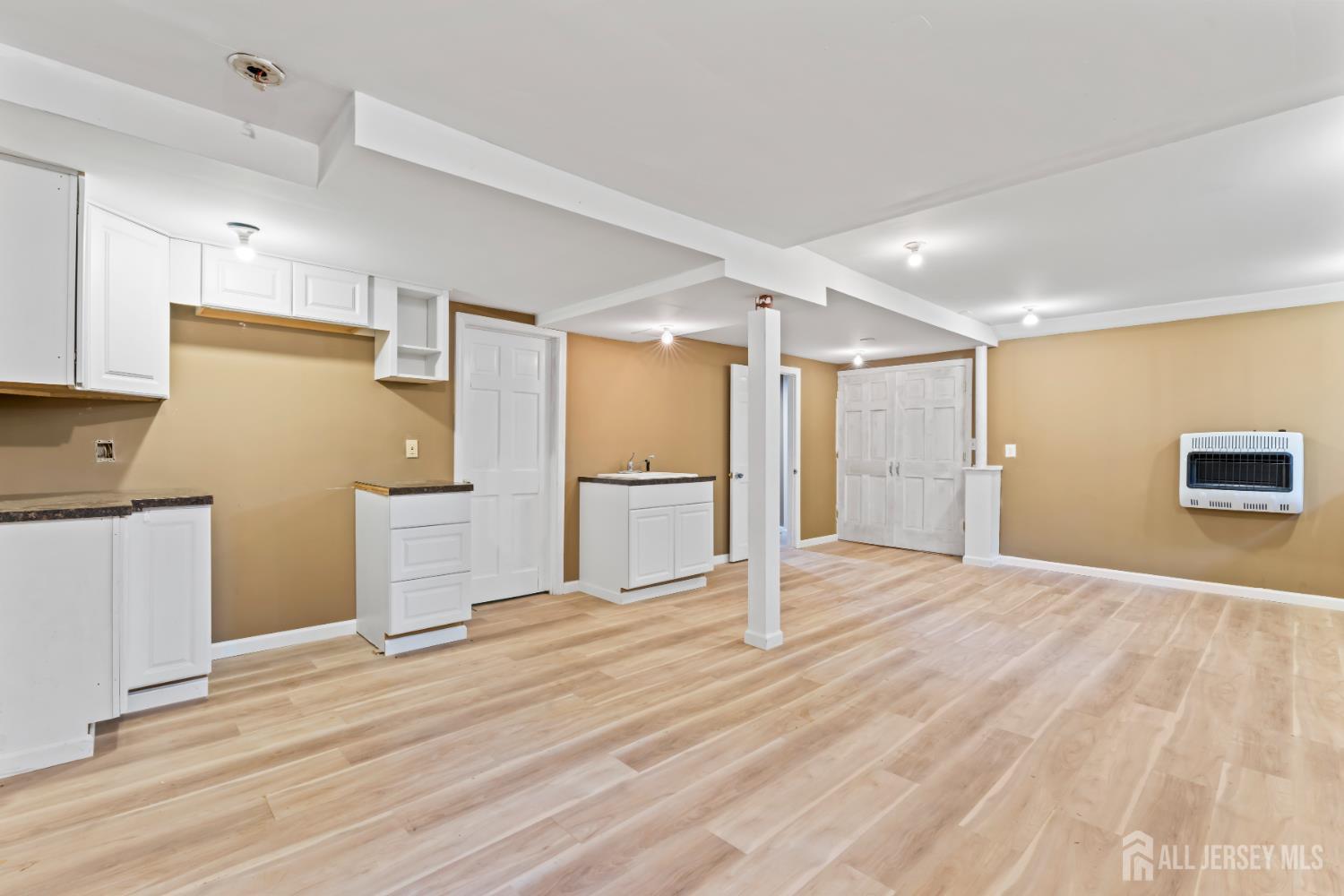 76 9th Street, Middletown, NJ, 07718 image 17