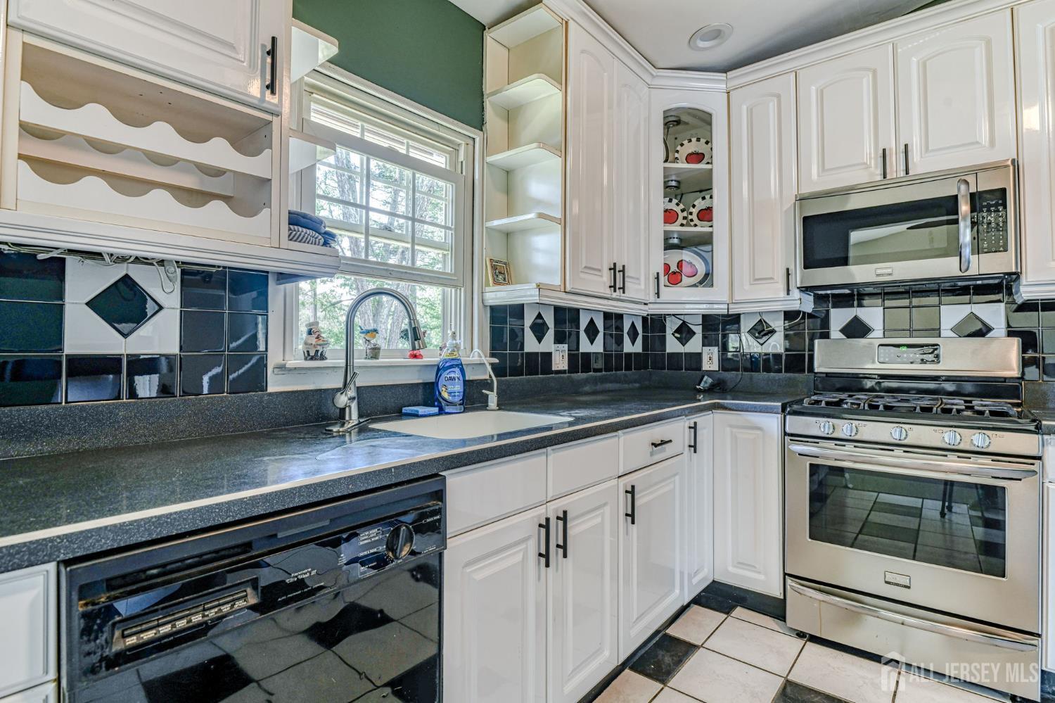 281 Cindy Street, Old Bridge, NJ, 08857 image 10