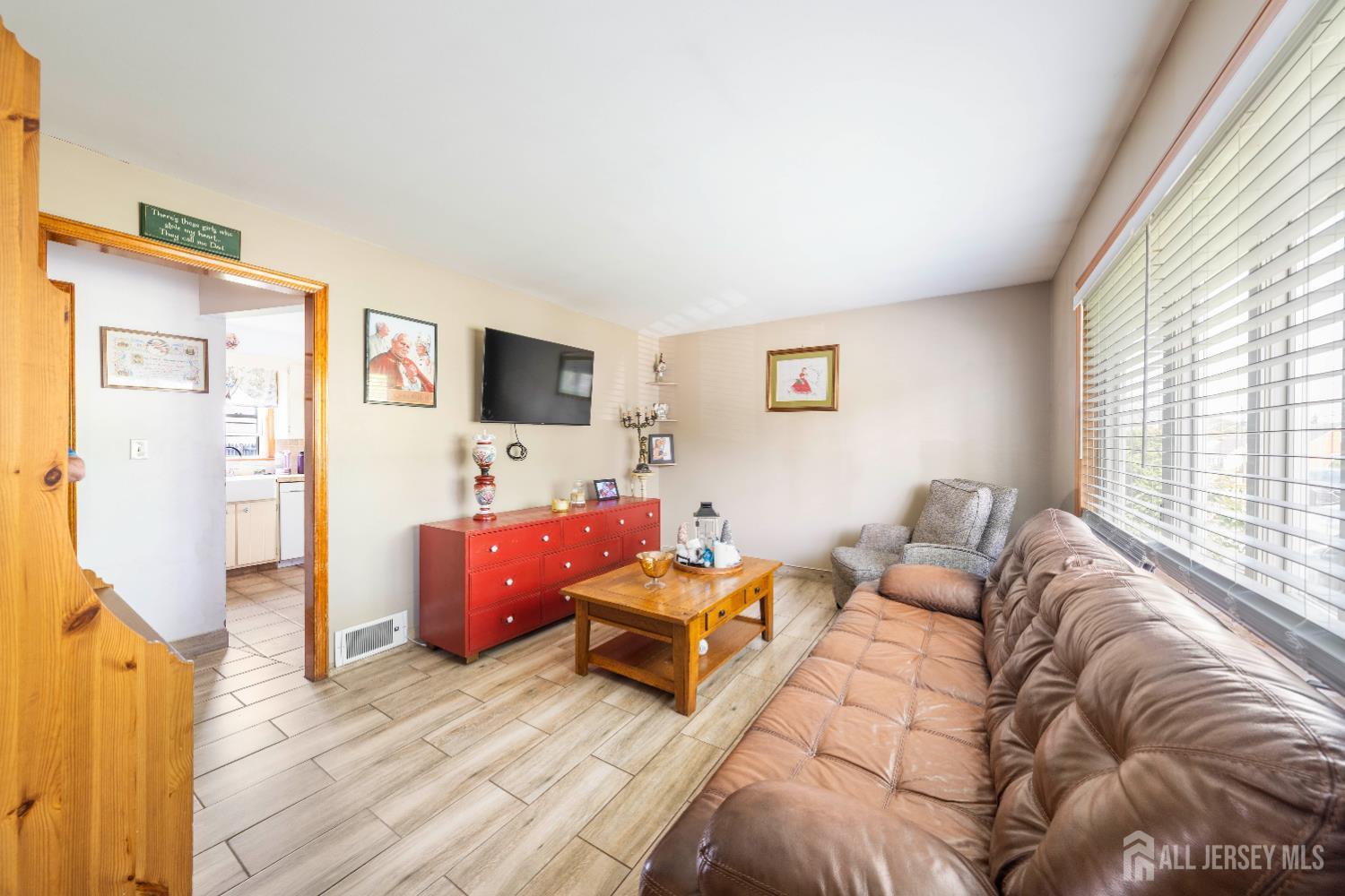 86 Lawrence Street, Fords, NJ, 08863