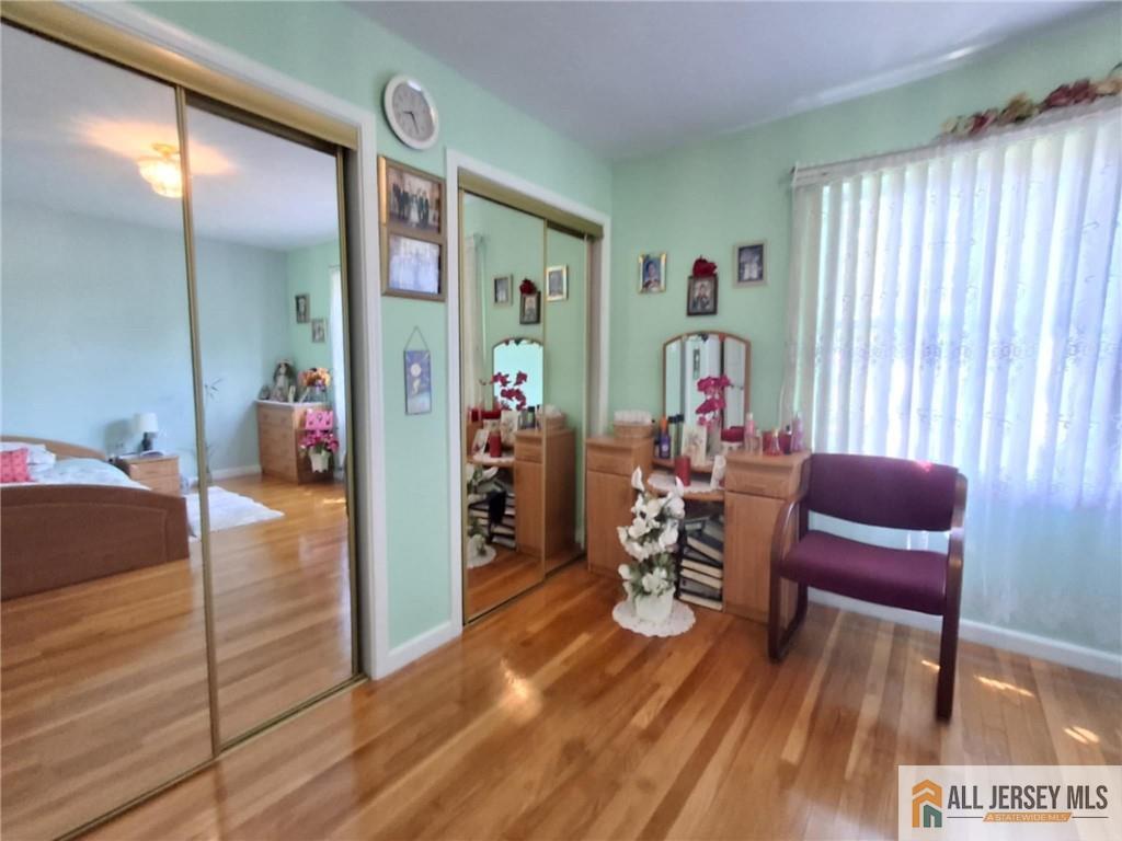85 Pinetree Drive Image 5