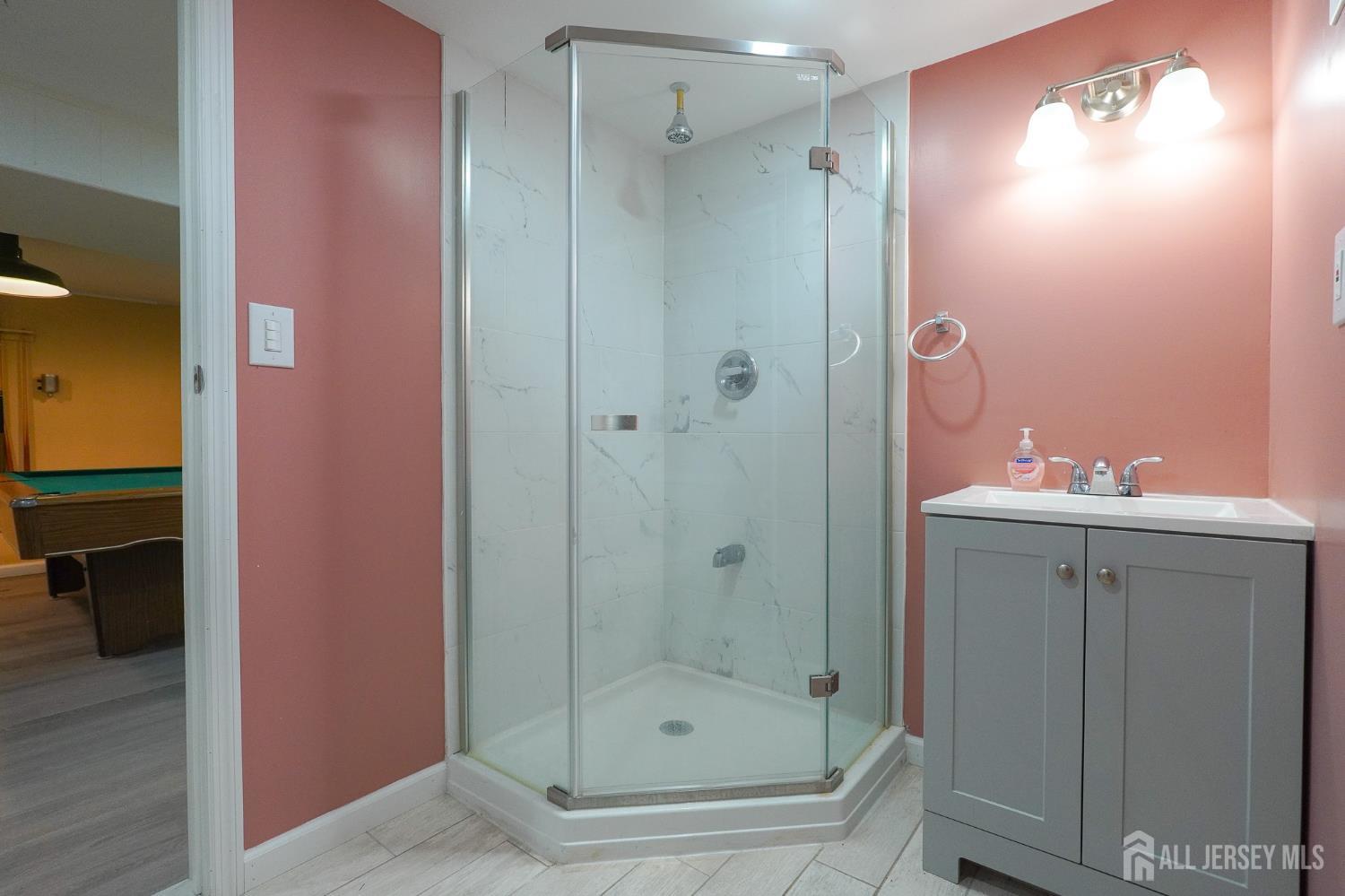 51 Vera Street, Piscataway, NJ, 08854 image 38