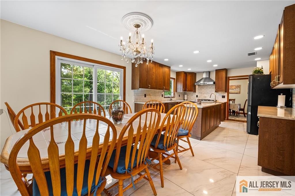 2 Silver Hollow Road, North Brunswick, NJ, 08902 image 16
