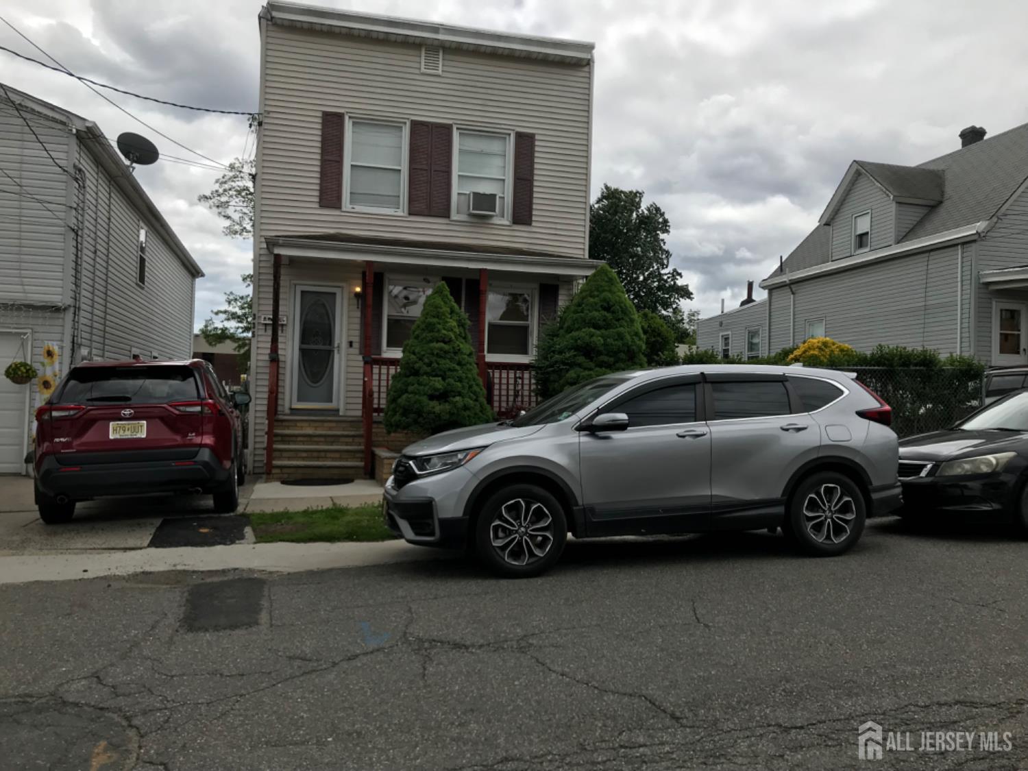 335 Alpine Street, Perth Amboy, NJ, 08861