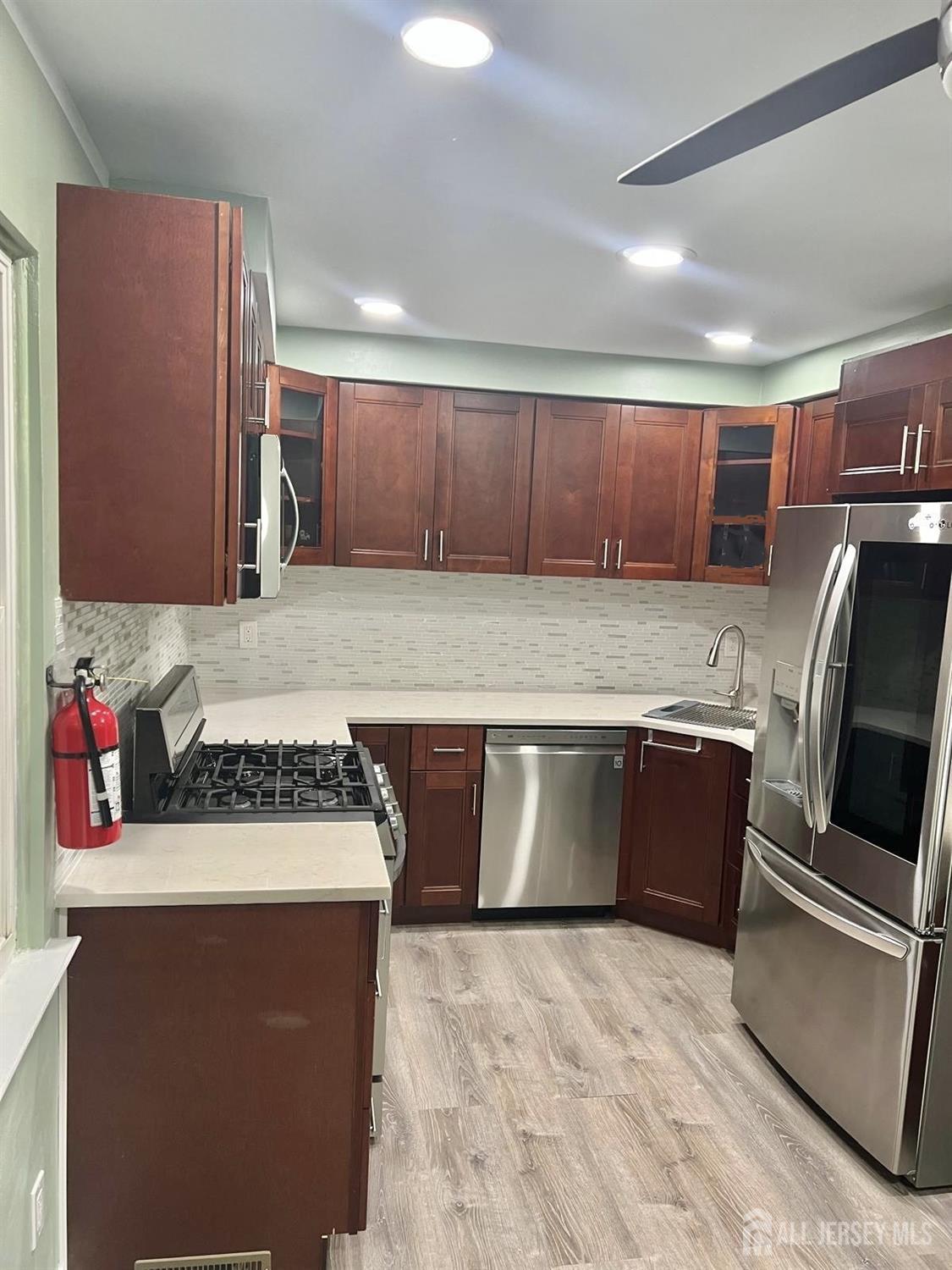 23 Hanover Square 23D, Middlesex, NJ, 08846 image 6