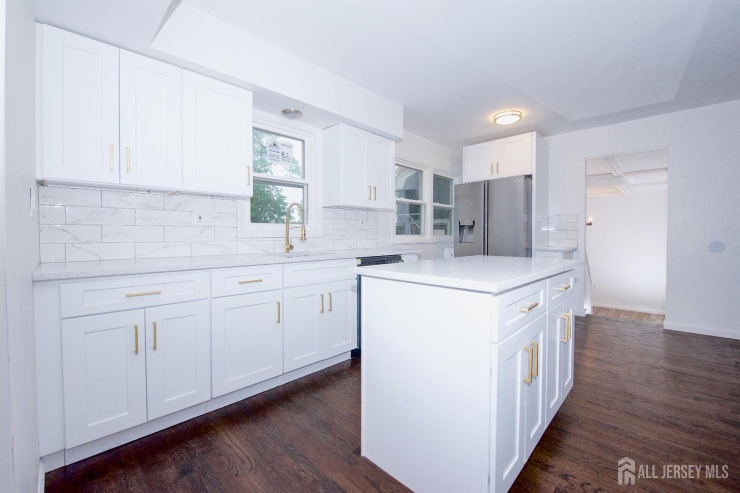 94 Kline Boulevard, Colonia, NJ, 07067