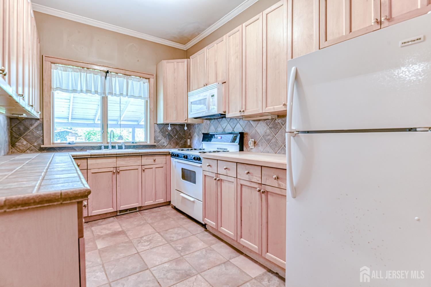 769 Chimney Rock Road, Bridgewater, NJ, 08836 image 10
