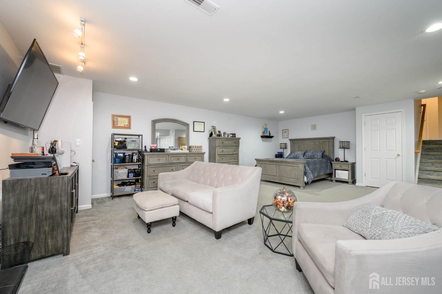 29 Chimney Court, Old Bridge, NJ, 08879 image 36