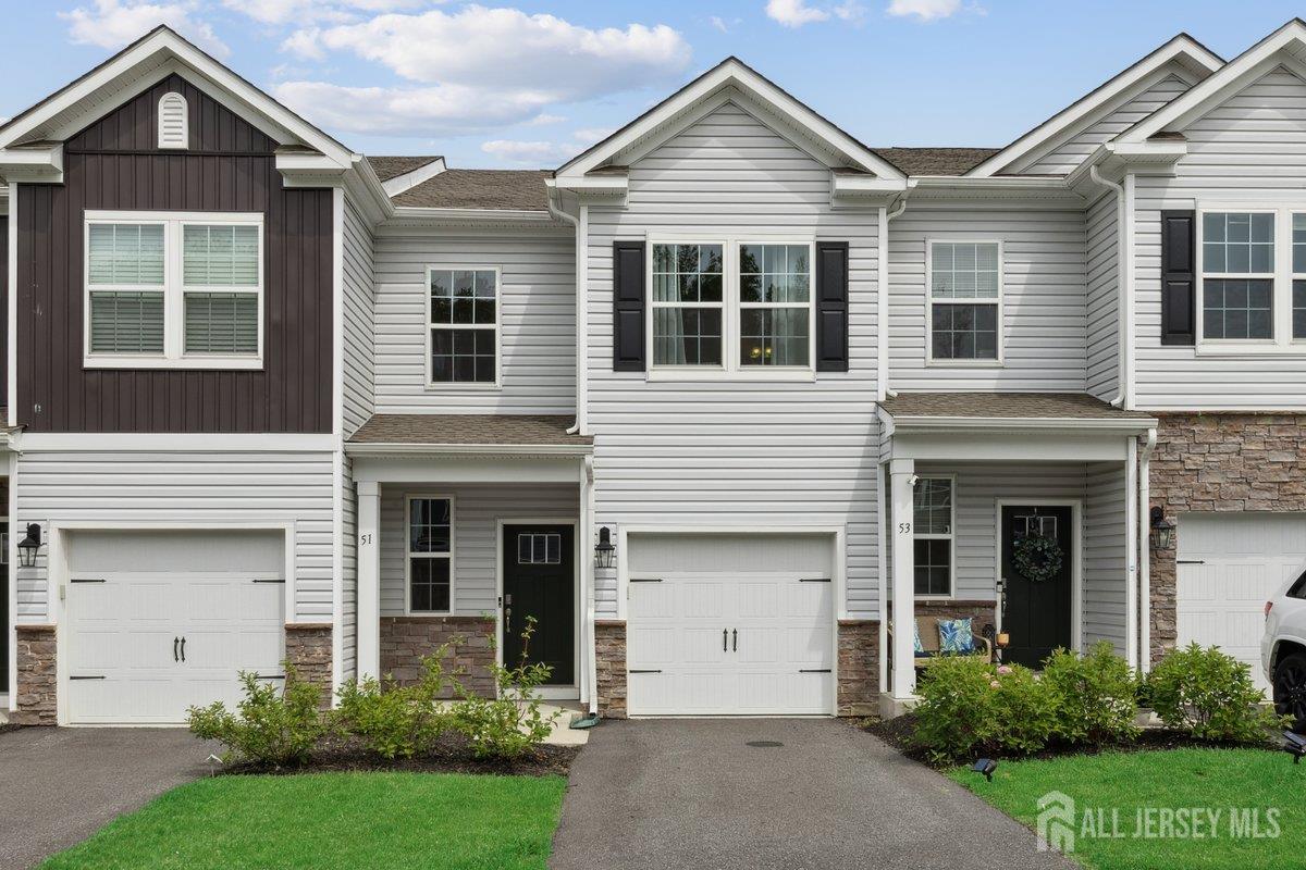 51 Peregrine Way, Burlington Twp, NJ, 08016