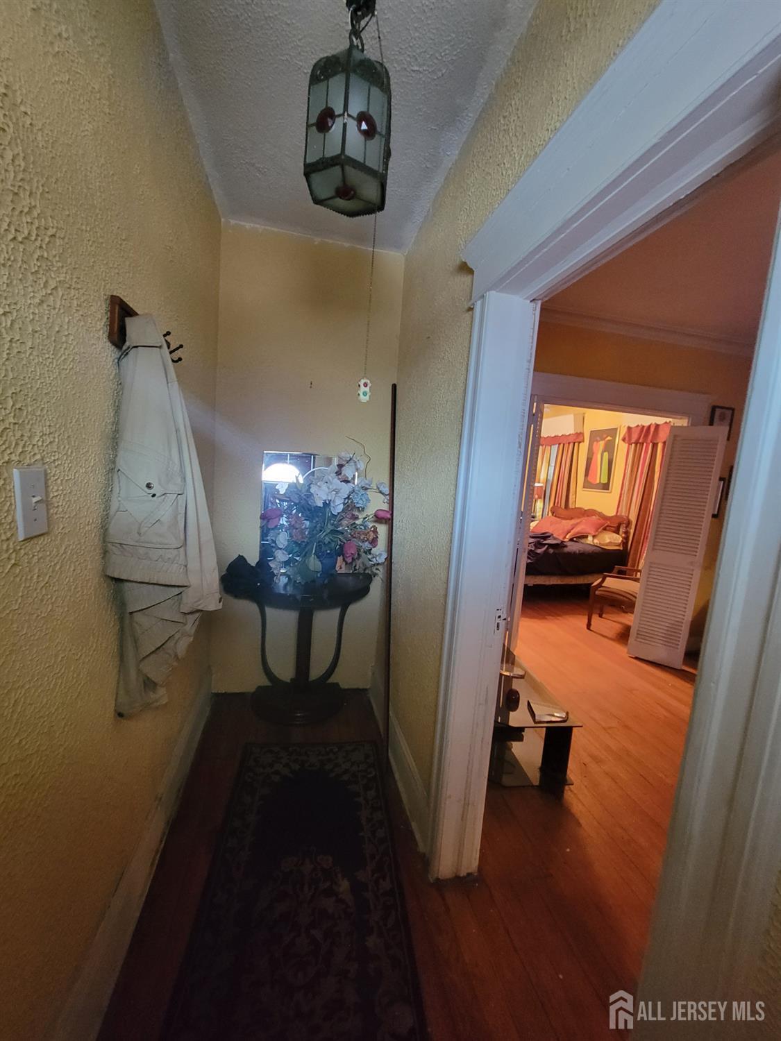 25 Dwight Street, Jersey City, NJ, 07305 image 31