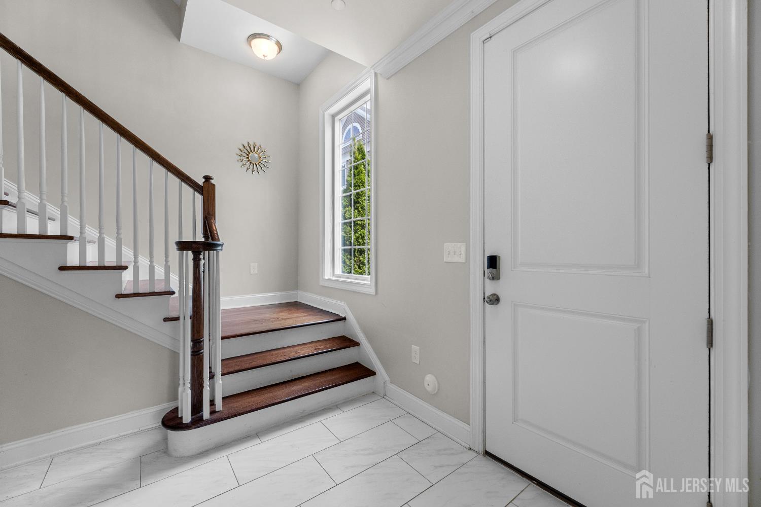 129 Roosevelt Drive Image 4
