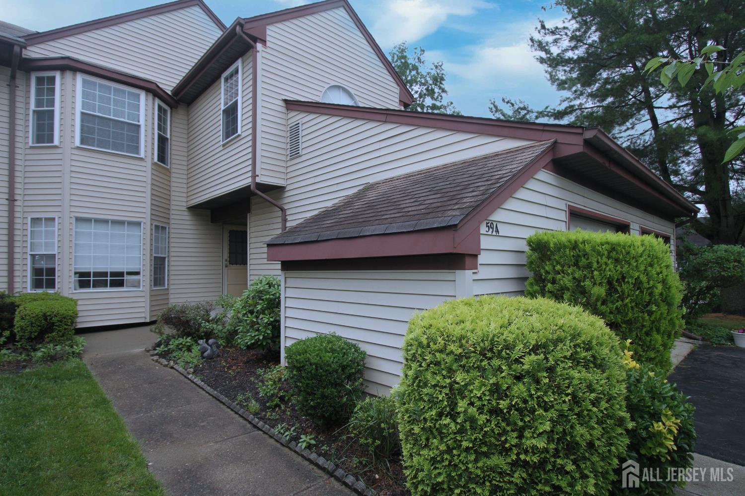 59-A Yorkshire Drive Image 3