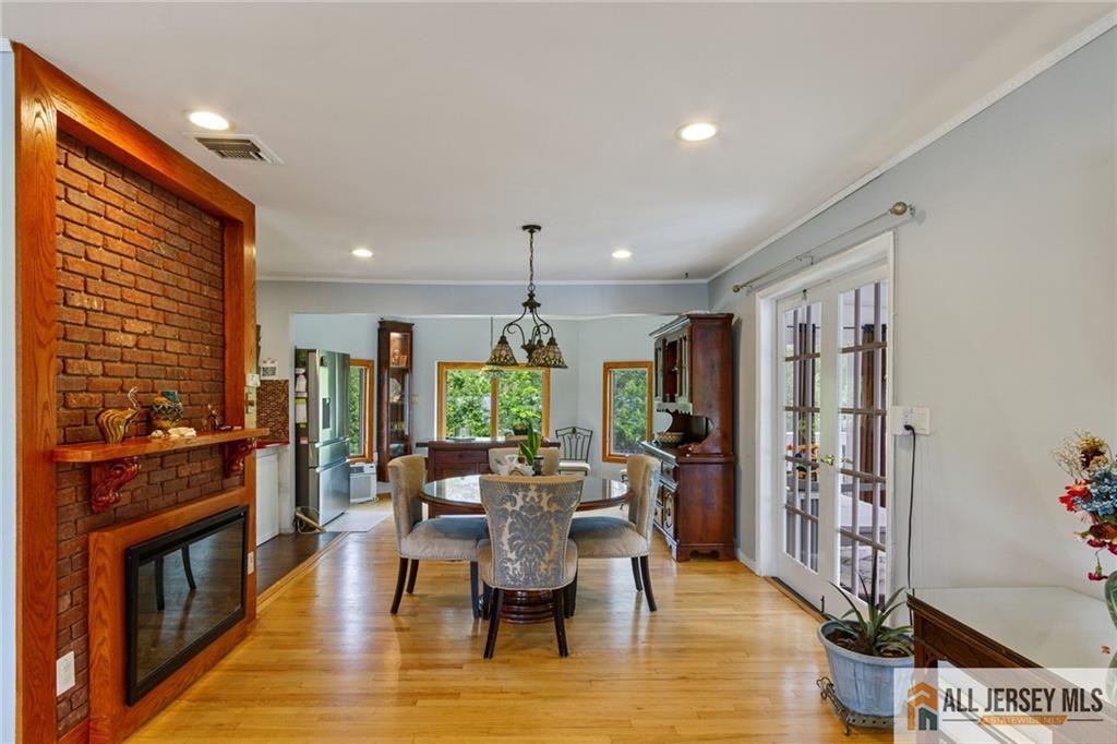 8 Harold Avenue, Edison, NJ, 08820