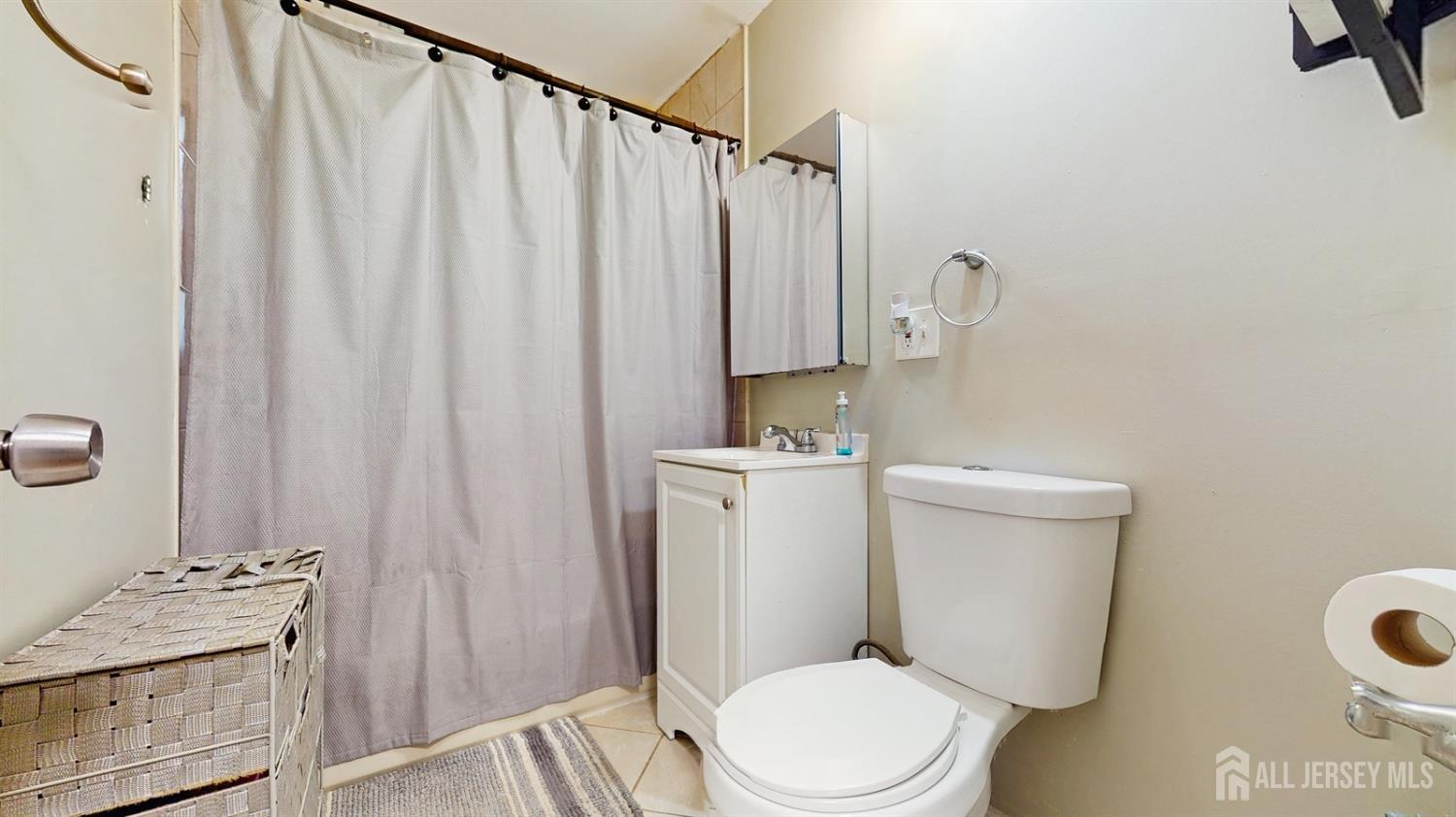 229 Old Post Road, Edison, NJ, 08817 image 18