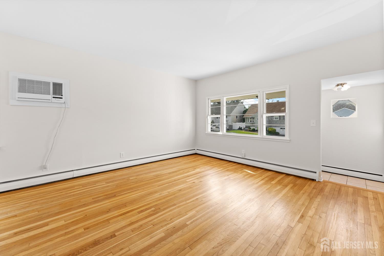 82 Mercer Street, Menlo Park Terrace, NJ, 08840 image 9