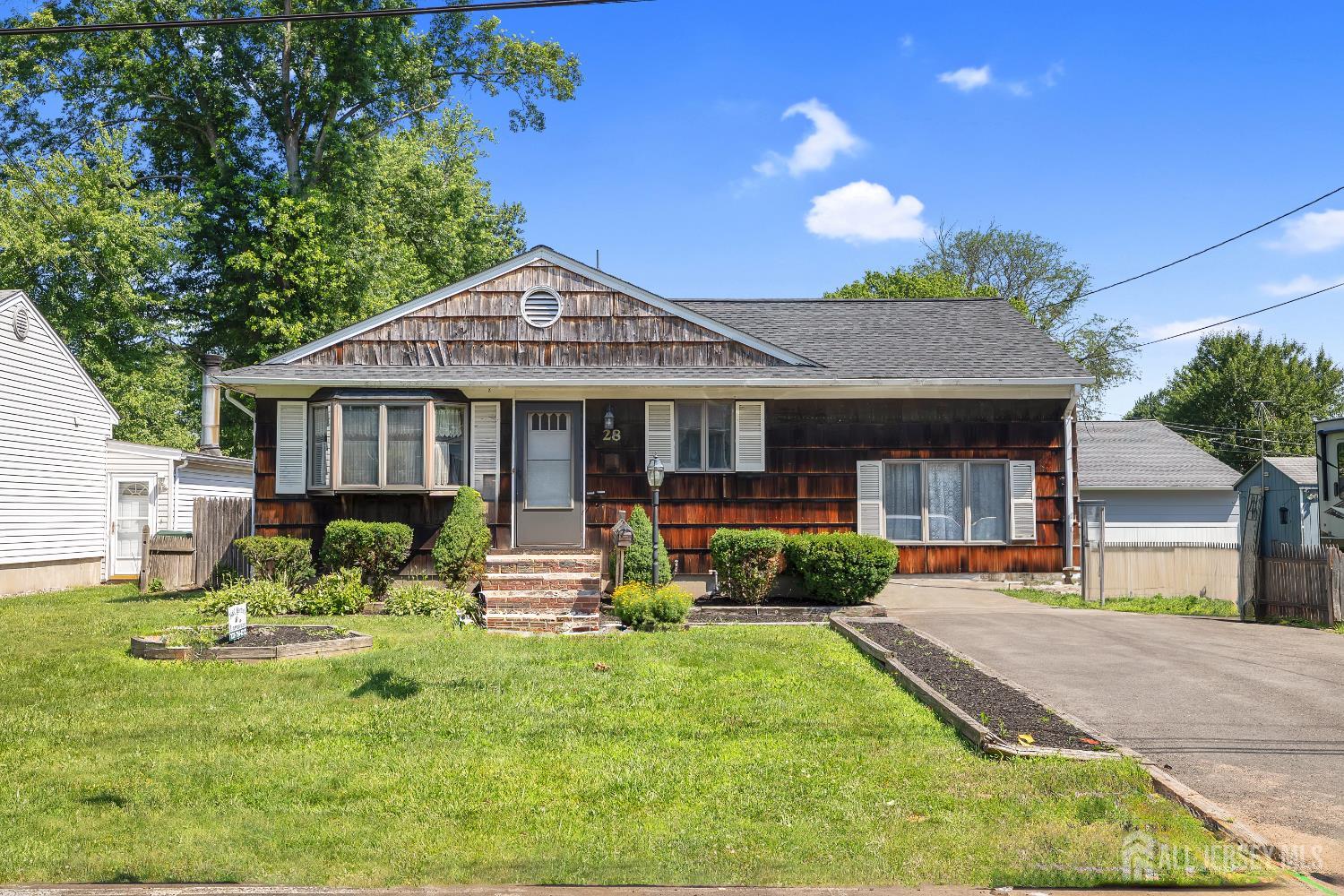 28 Lehigh Street, Dunellen, NJ, 08812