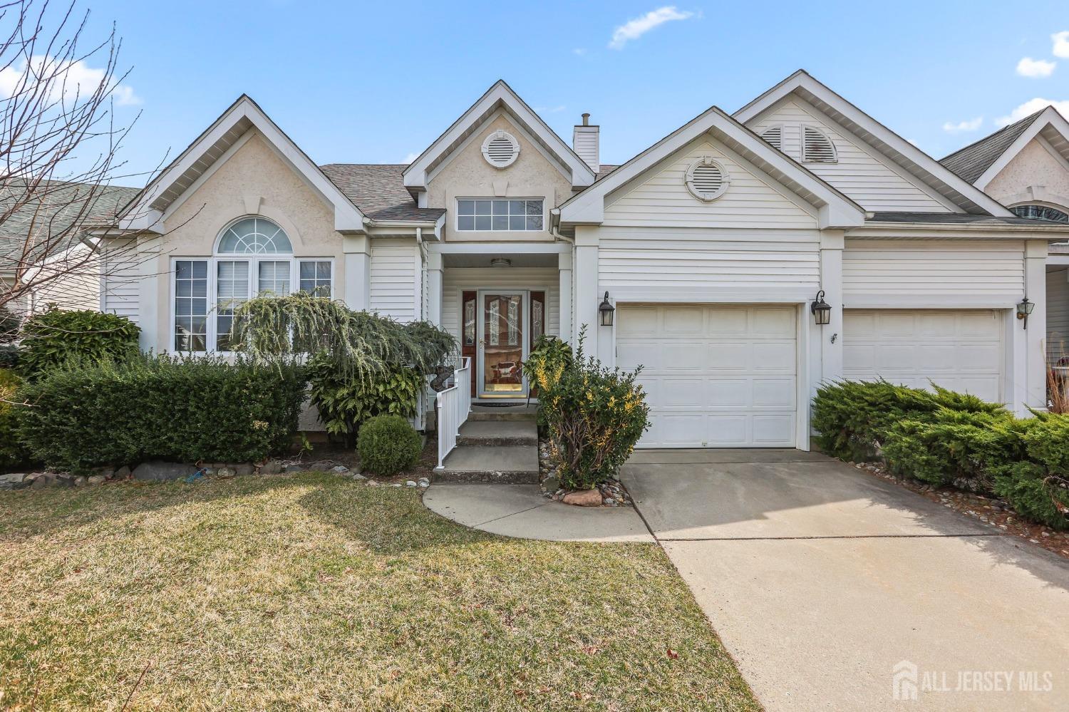 25 Birmingham Lane, Monroe, NJ, 08831