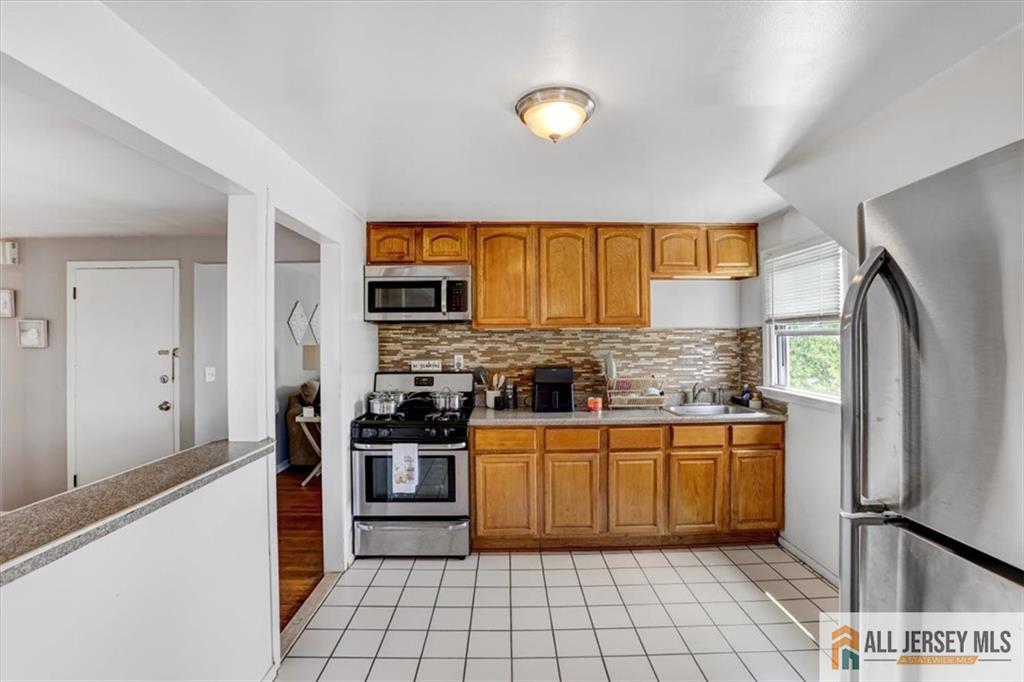 52 Saint Ann Street, Carteret, NJ, 07008 image 17