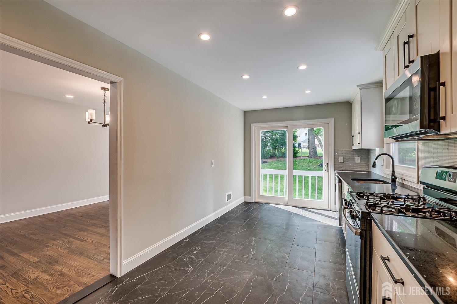 15 Crassas Street, Old Bridge, NJ, 08879 image 22