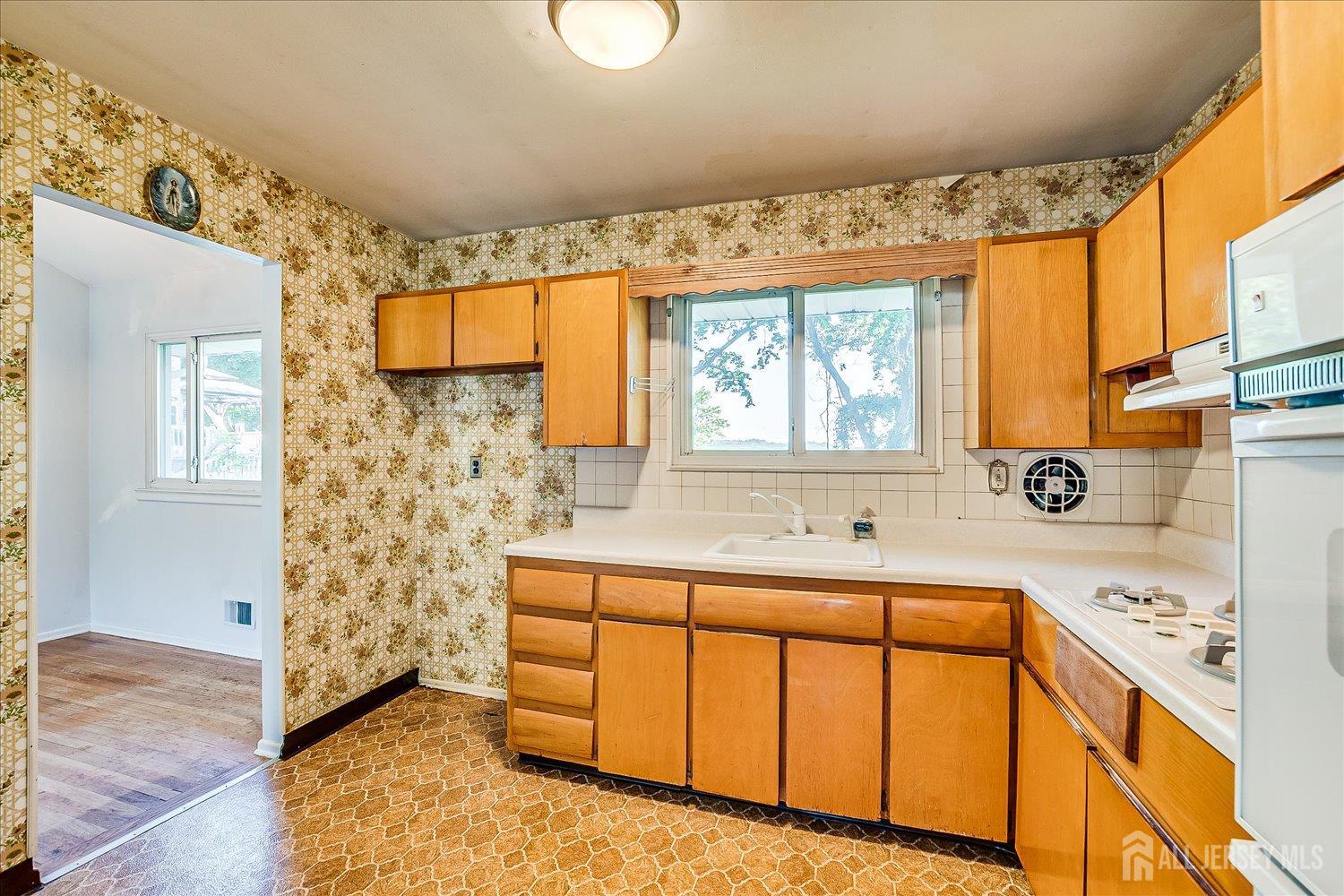 46 Athens Avenue, Old Bridge, NJ, 08879 image 11