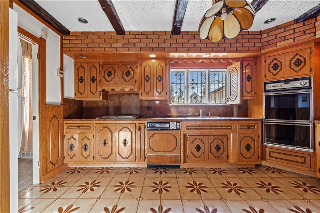 7724 Colonial Road, Brooklyn, New York, 11209 image 7