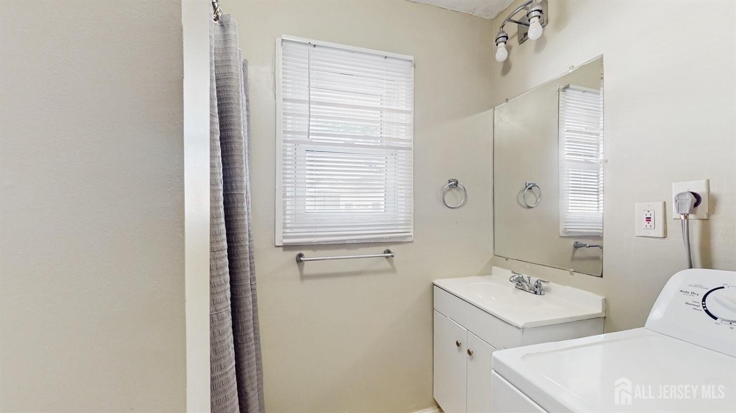 229 Old Post Road, Edison, NJ, 08817 image 19