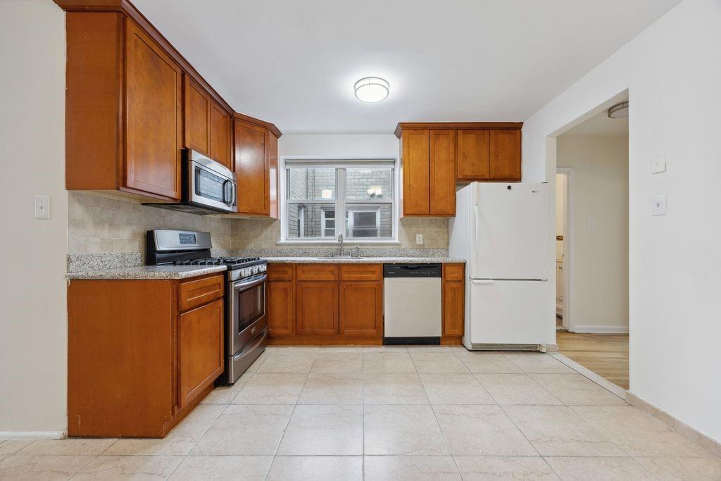 1306 81st Street, Brooklyn, New York, 11228 image 19