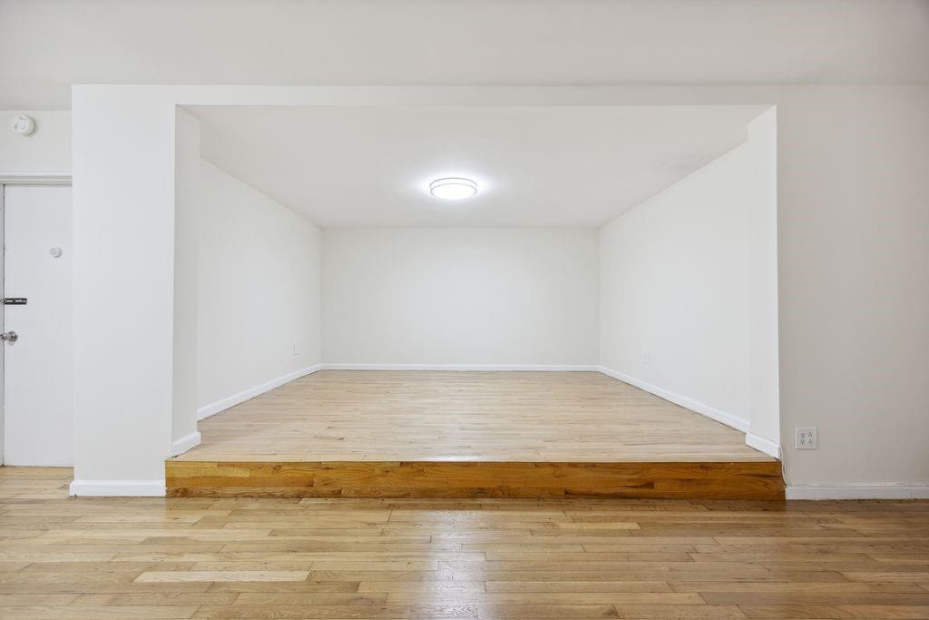 1306 81st Street, Brooklyn, New York, 11228 image 34