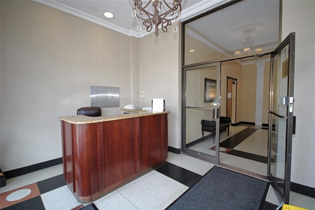 1000 Clove Road 7G, Staten  Island, New York, 10301 image 17