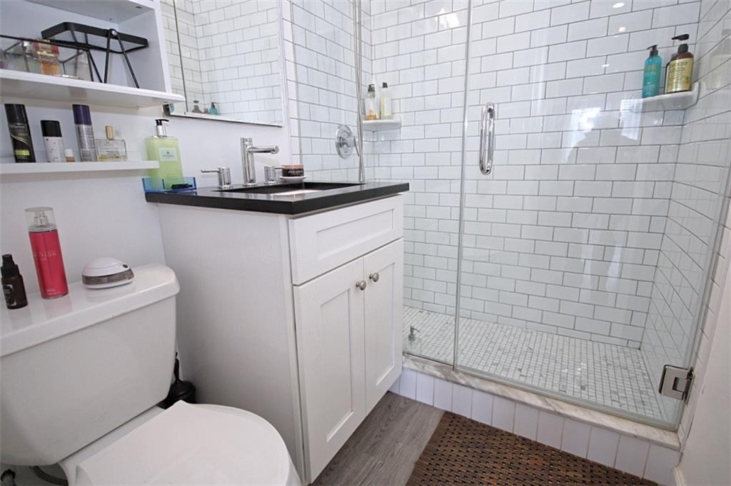 1000 Clove Road 7G, Staten  Island, New York, 10301 image 9