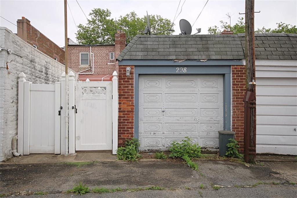 298 Bay 14th Street, Brooklyn, New York, 11214 image 35