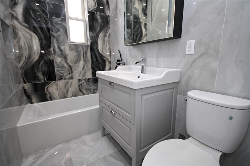 298 Bay 14th Street, Brooklyn, New York, 11214 image 9