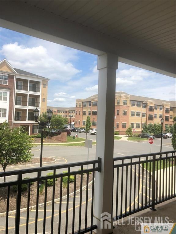 613 Doral Court Image 3