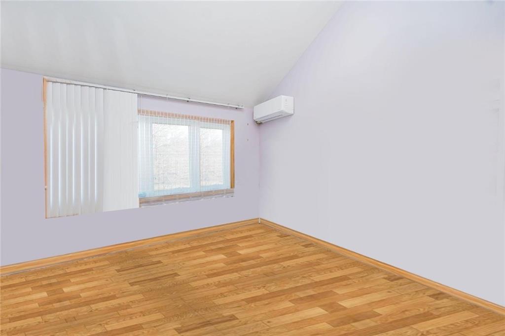 111 Hampton Green, Staten  Island, New York, 10312 image 11