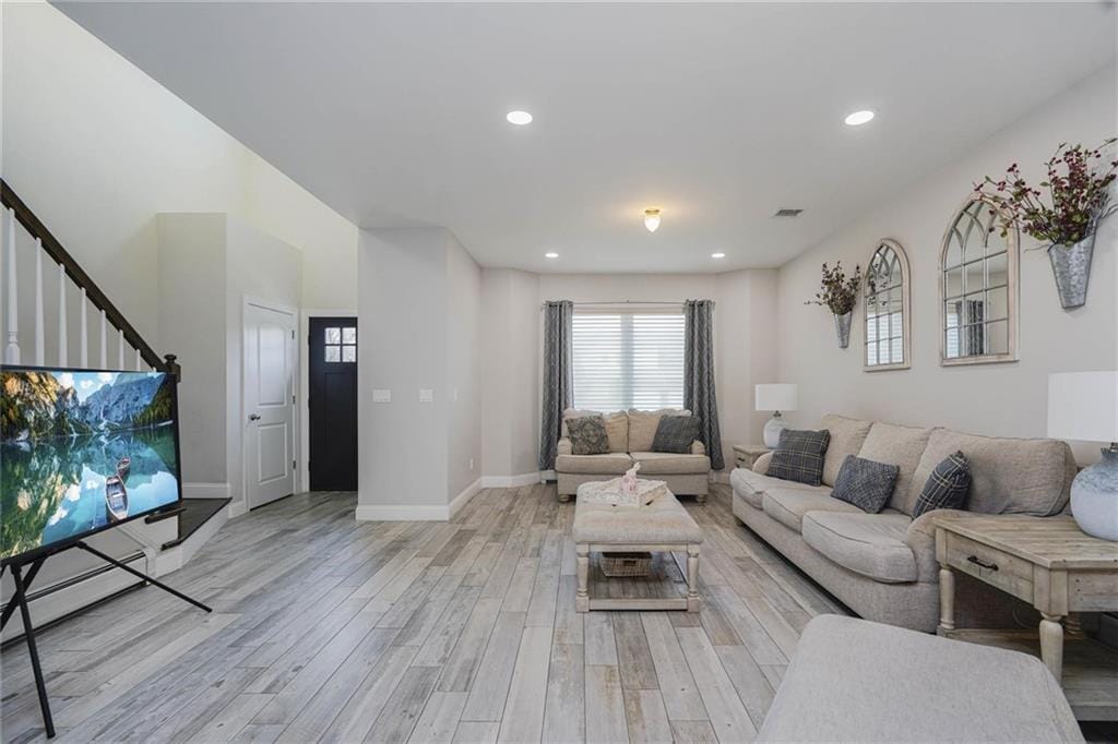 634 Darlington Avenue, Staten  Island, New York, 10309 image 15