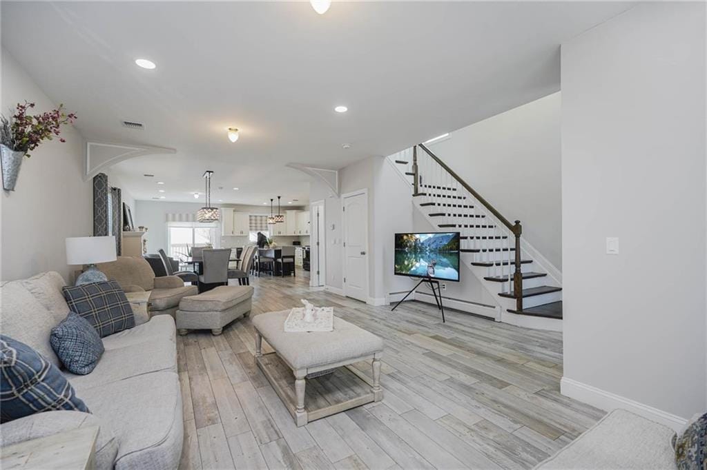 634 Darlington Avenue, Staten  Island, New York, 10309 image 16
