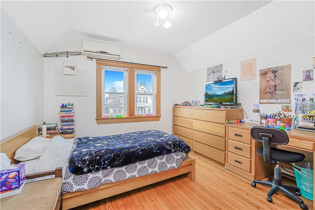 118 Van Cortlandt Avenue, Staten  Island, New York, 10301 image 25