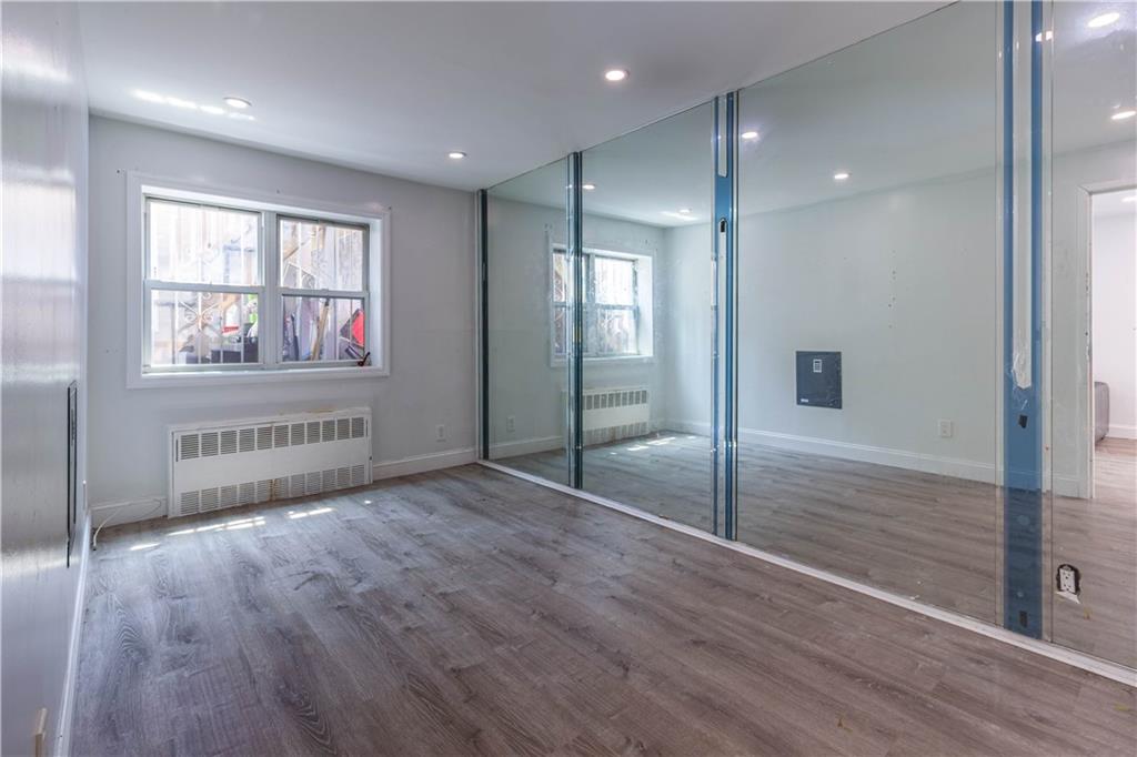 46 Rutherford Place, Brooklyn, New York, 11214 image 12