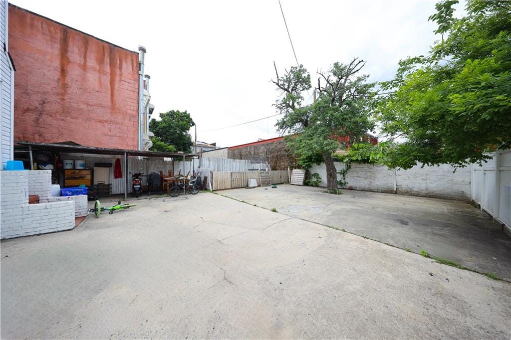 243 Wyona Street, Brooklyn, New York, 11207 image 17