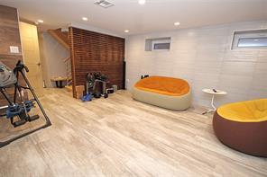 164 Oxford Street, Brooklyn, New York, 11235 image 40