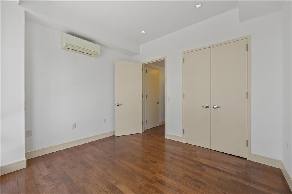 71 Village Rd North 3E, Brooklyn, New York, 11223 image 14