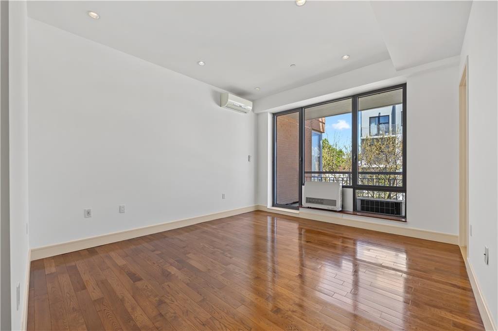 71 Village Rd North 3E, Brooklyn, New York, 11223 image 8