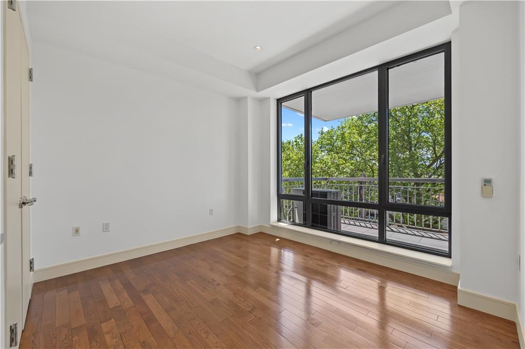 71 Village Rd North 3E, Brooklyn, New York, 11223 image 10