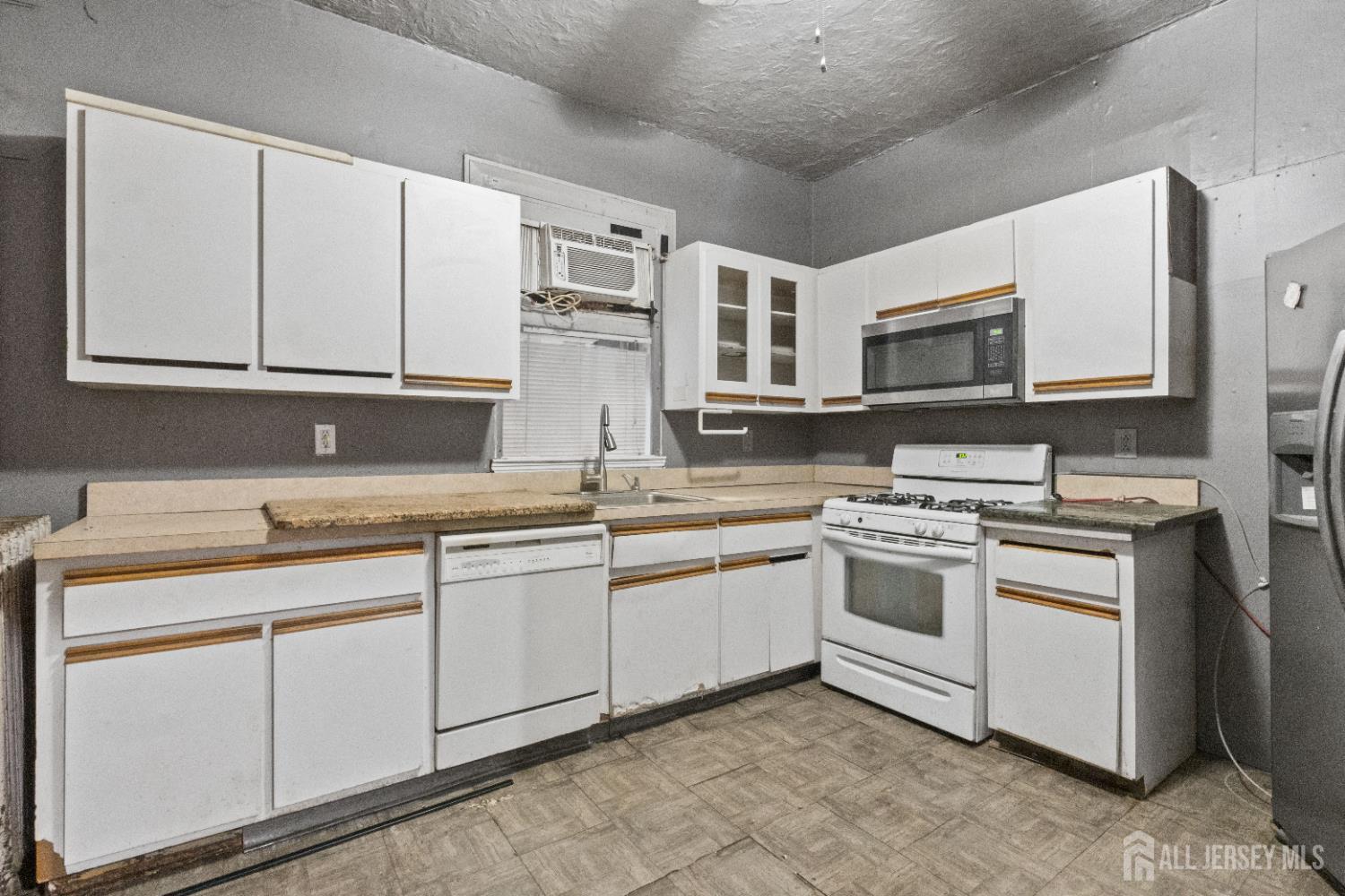 386 High Street Image 5