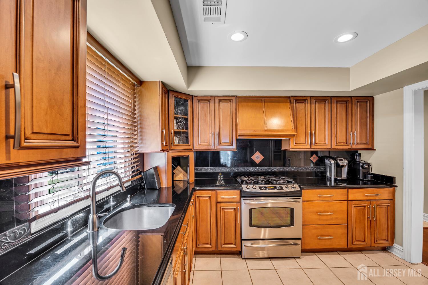 152 Redpine Loop, Old Bridge, NJ, 08857 image 10