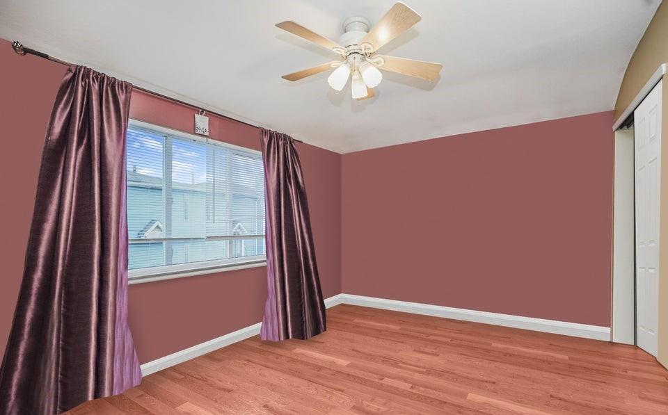 32 Kelly Boulevard, Staten  Island, New York, 10314 image 8