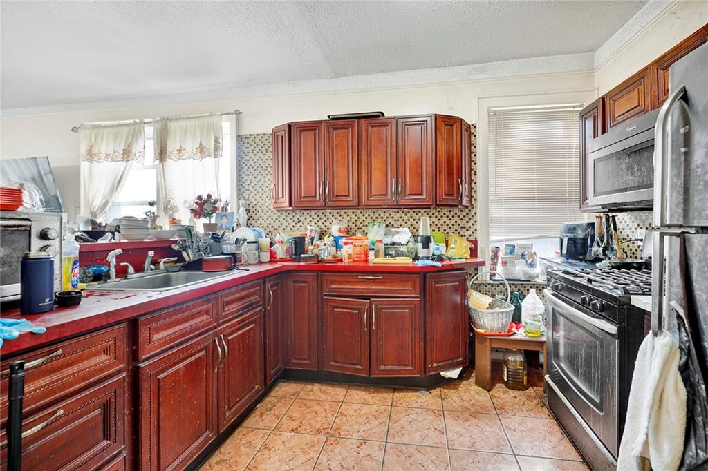1011 Banner Avenue, Brooklyn, New York, 11235 image 8
