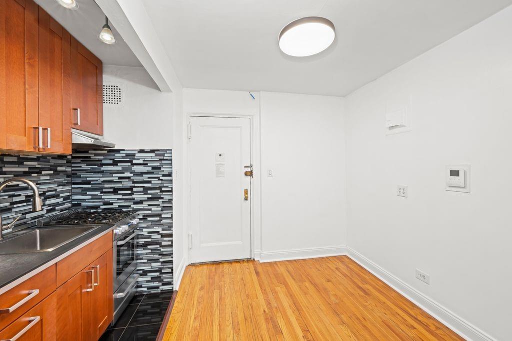 15 Oliver Street 3C, Brooklyn, New York, 11209 image 11