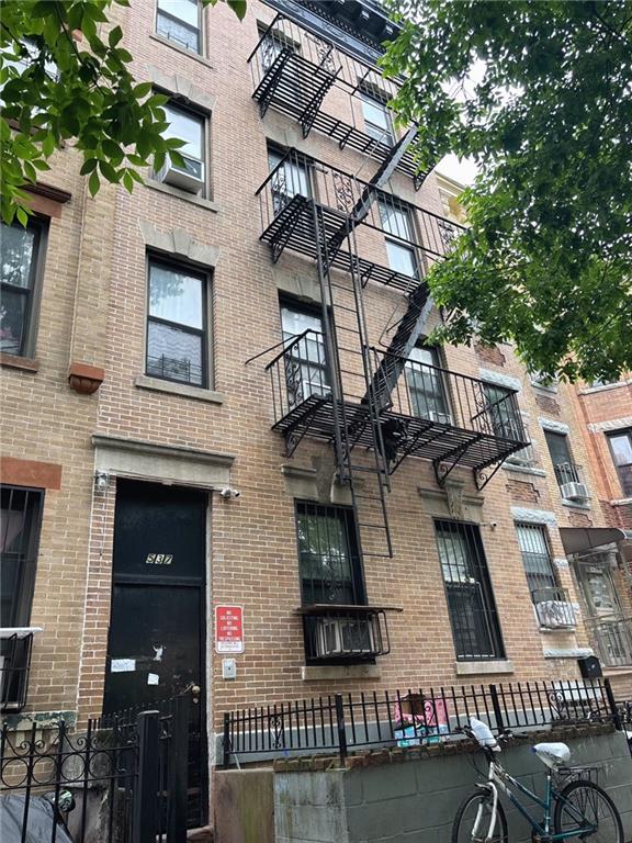 537 56th Street, Brooklyn, New York, 11220